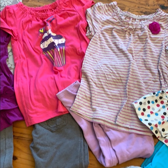 11 Piece Size 5 Lot - Picture 4 of 7